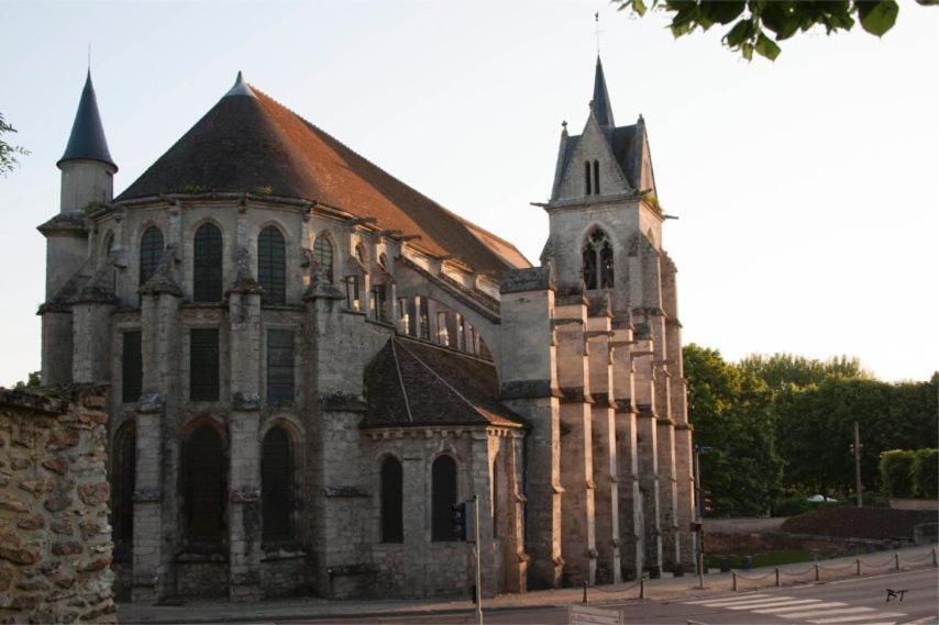 Petit Sejour En Chalet Crecy-la-Chapelle Exterior photo
